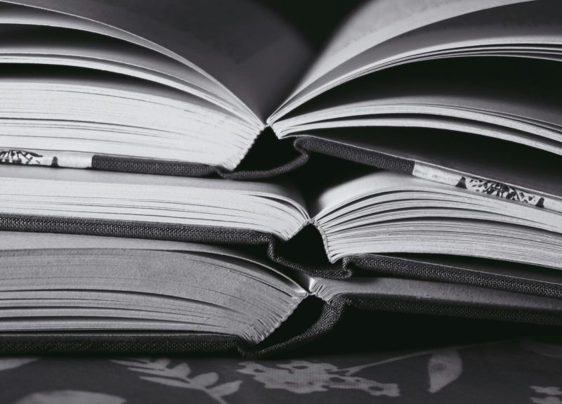 pexels-suzyhazelwood-3723163